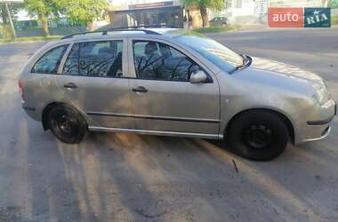 Универсал Skoda Fabia 2005 в 