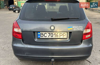 Универсал Skoda Fabia 2010 в 