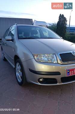 Універсал Skoda Fabia 2005 в Луцьку