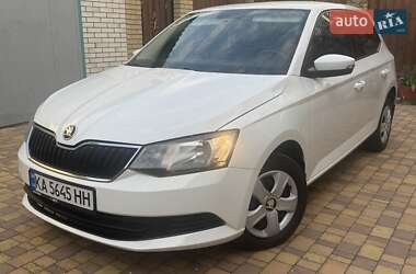 Хэтчбек Skoda Fabia 2017 в Ахтырке
