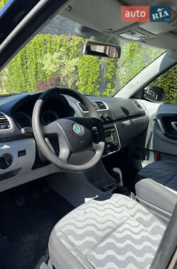 Хэтчбек Skoda Fabia 2007 в 