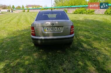 Седан Skoda Fabia 2007 в 