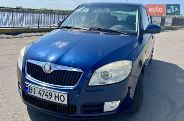 Хетчбек Skoda Fabia 2007 в 