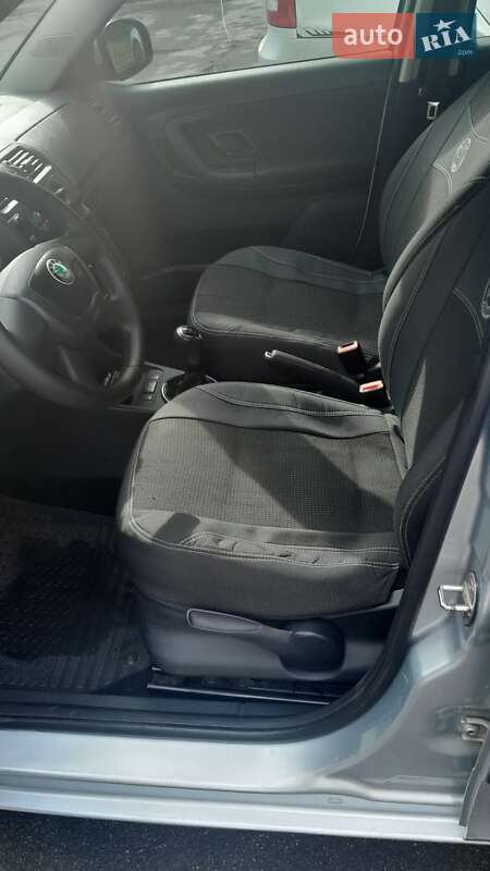 Универсал Skoda Fabia 2011 в Хмельницком