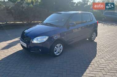 Хэтчбек Skoda Fabia 2008 в Запорожье