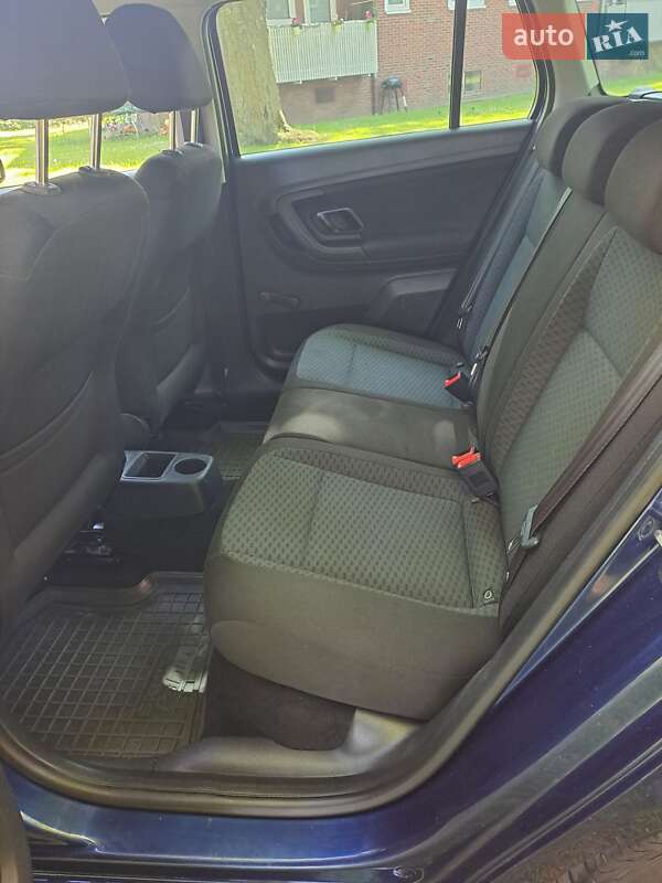 Универсал Skoda Fabia 2010 в Староконстантинове