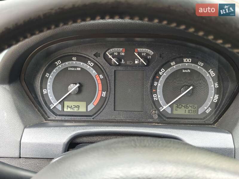 Універсал Skoda Fabia 2006 в Львові