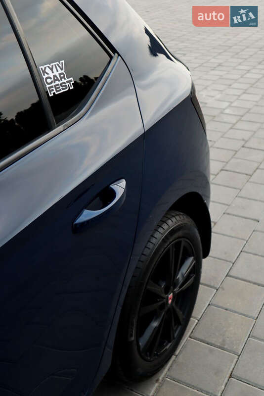 Хетчбек Skoda Fabia 2016 в Черкасах