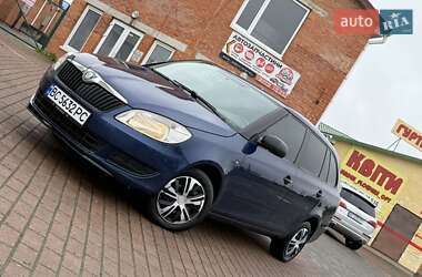 Универсал Skoda Fabia 2010 в 