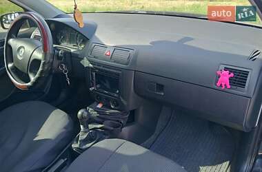 Хэтчбек Skoda Fabia 2006 в 