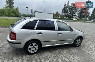 Универсал Skoda Fabia 2002 в 