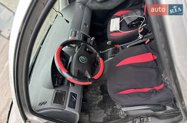Универсал Skoda Fabia 2002 в 