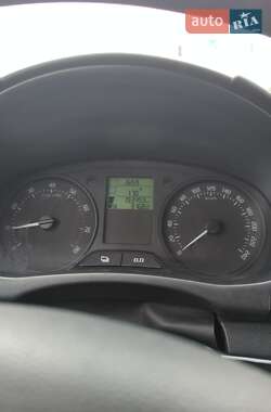 Хэтчбек Skoda Fabia 2013 в 