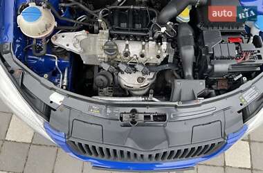 Хетчбек Skoda Fabia 2009 в 