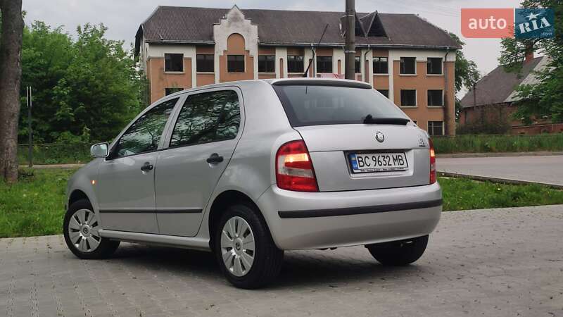 Хетчбек Skoda Fabia 2006 в Дрогобичі