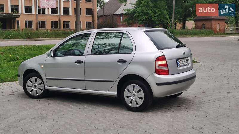 Хетчбек Skoda Fabia 2006 в Дрогобичі