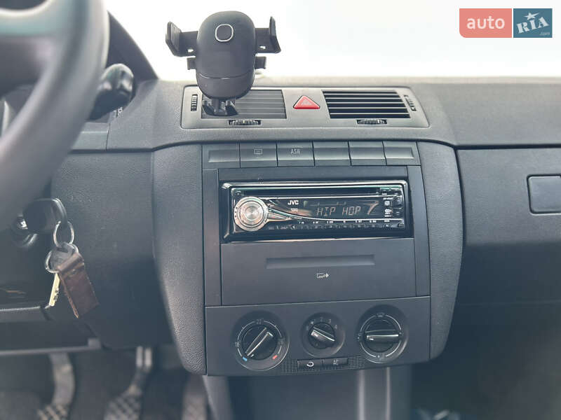 Универсал Skoda Fabia 2006 в Ровно
