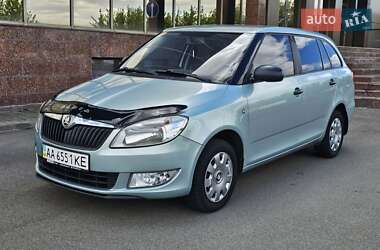 Універсал Skoda Fabia 2010 в Києві