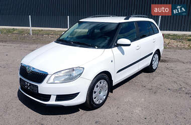 Универсал Skoda Fabia 2011 в Луцке