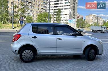 Хетчбек Skoda Fabia 2008 в 