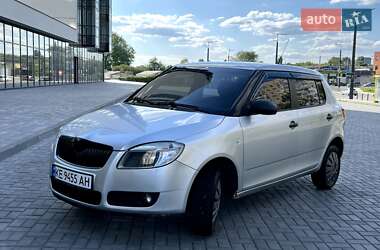 Хетчбек Skoda Fabia 2008 в 