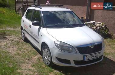 Хетчбек Skoda Fabia 2011 в Рахові