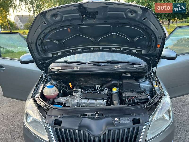 Хэтчбек Skoda Fabia 2014 в Лубнах