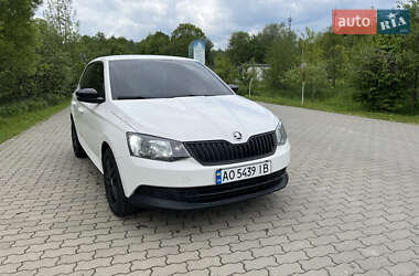 Хэтчбек Skoda Fabia 2016 в 