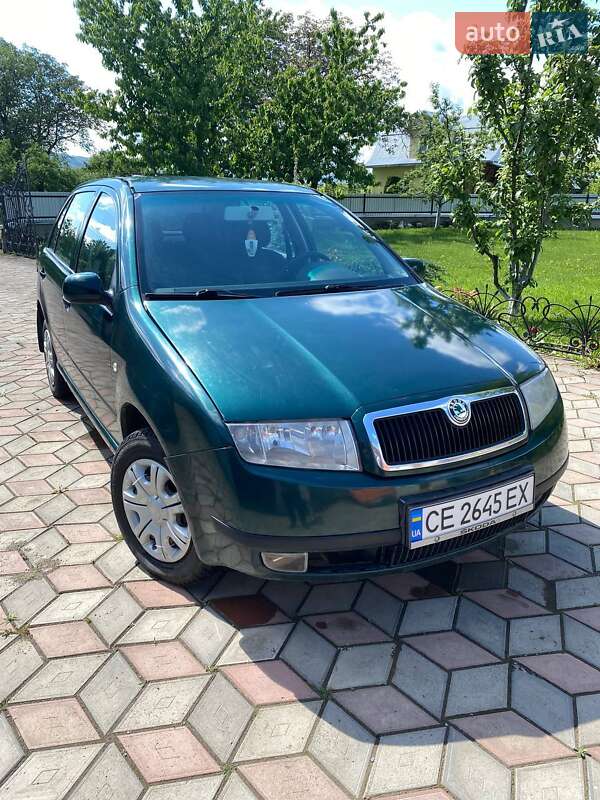 Хэтчбек Skoda Fabia 2001 в Черновцах