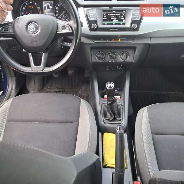 Хетчбек Skoda Fabia 2016 в Шепетівці