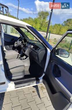 Хетчбек Skoda Fabia 2011 в 