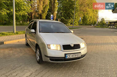 Хетчбек Skoda Fabia 2004 в 