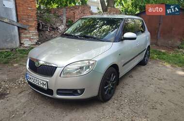 Хетчбек Skoda Fabia 2008 в Житомирі