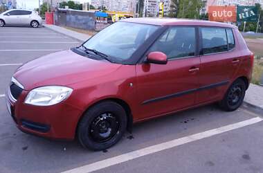 Хэтчбек Skoda Fabia 2007 в Киеве