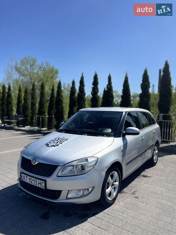 Універсал Skoda Fabia 2012 в Надвірній