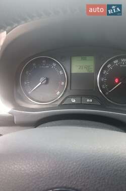 Хетчбек Skoda Fabia 2013 в 