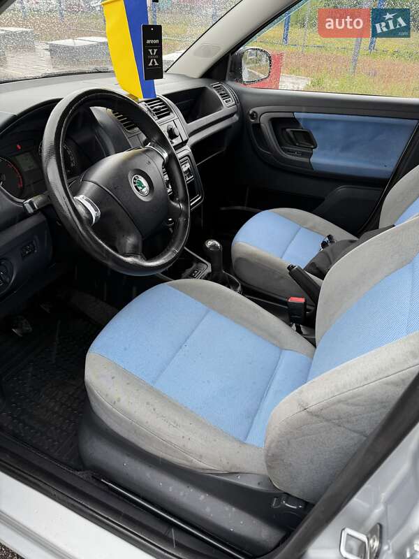 Хетчбек Skoda Fabia 2008 в Кривому Розі