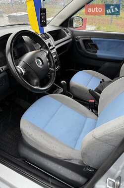 Хэтчбек Skoda Fabia 2008 в 