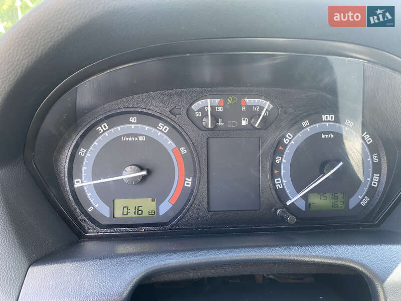 Хэтчбек Skoda Fabia 2007 в Дрогобыче фото 18 Хэтчбек Skoda Fabia 2007 в Дрогобыче