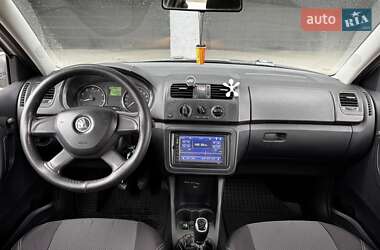 Хэтчбек Skoda Fabia 2013 в 