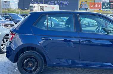 Хэтчбек Skoda Fabia 2016 в 