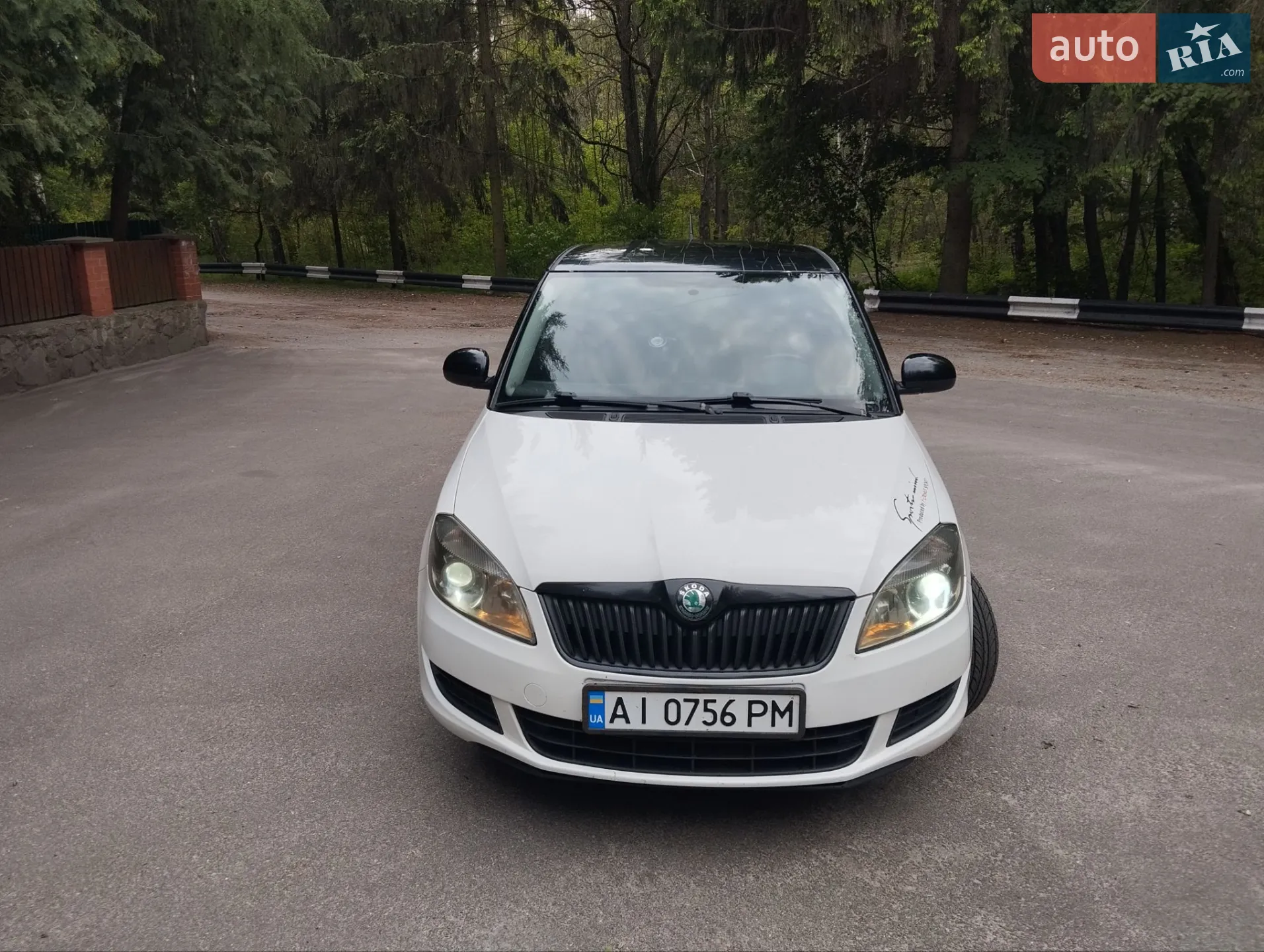 2011 Skoda Fabia - мініатюра 9