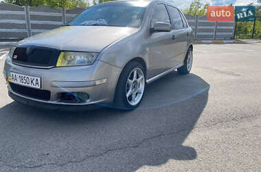Хетчбек Skoda Fabia 2006 в 