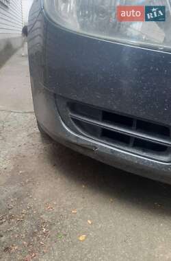 Хетчбек Skoda Fabia 2010 в 