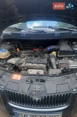 Хетчбек Skoda Fabia 2010 в 