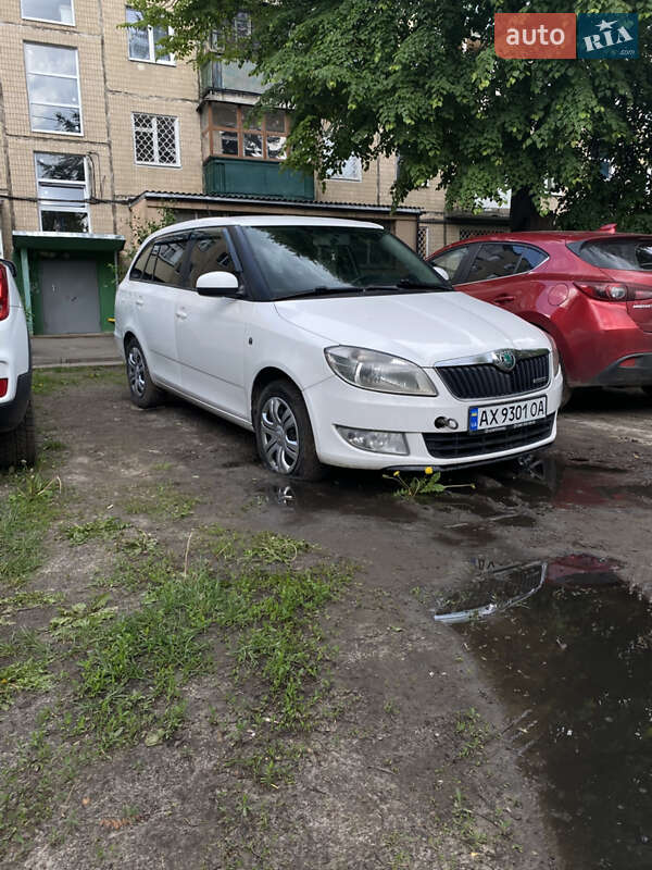 Универсал Skoda Fabia 2012 в Харькове