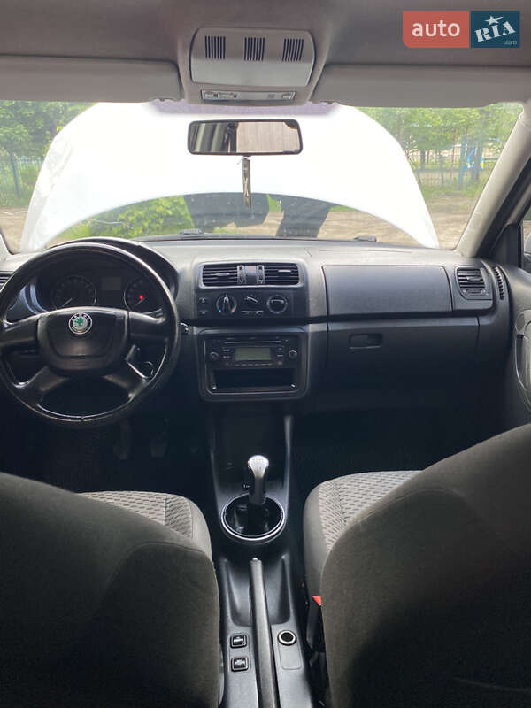 Универсал Skoda Fabia 2012 в Харькове