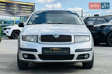 Хэтчбек Skoda Fabia 2007 в 