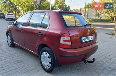 Хэтчбек Skoda Fabia 2006 в 
