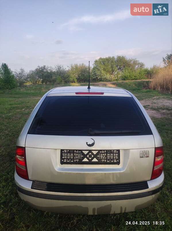 Универсал Skoda Fabia 2001 в Днепре